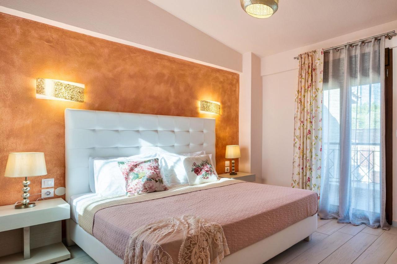 Palmrise Luxury Villas By Travel Pro Services - Nea Skioni Halkidiki Bagian luar foto